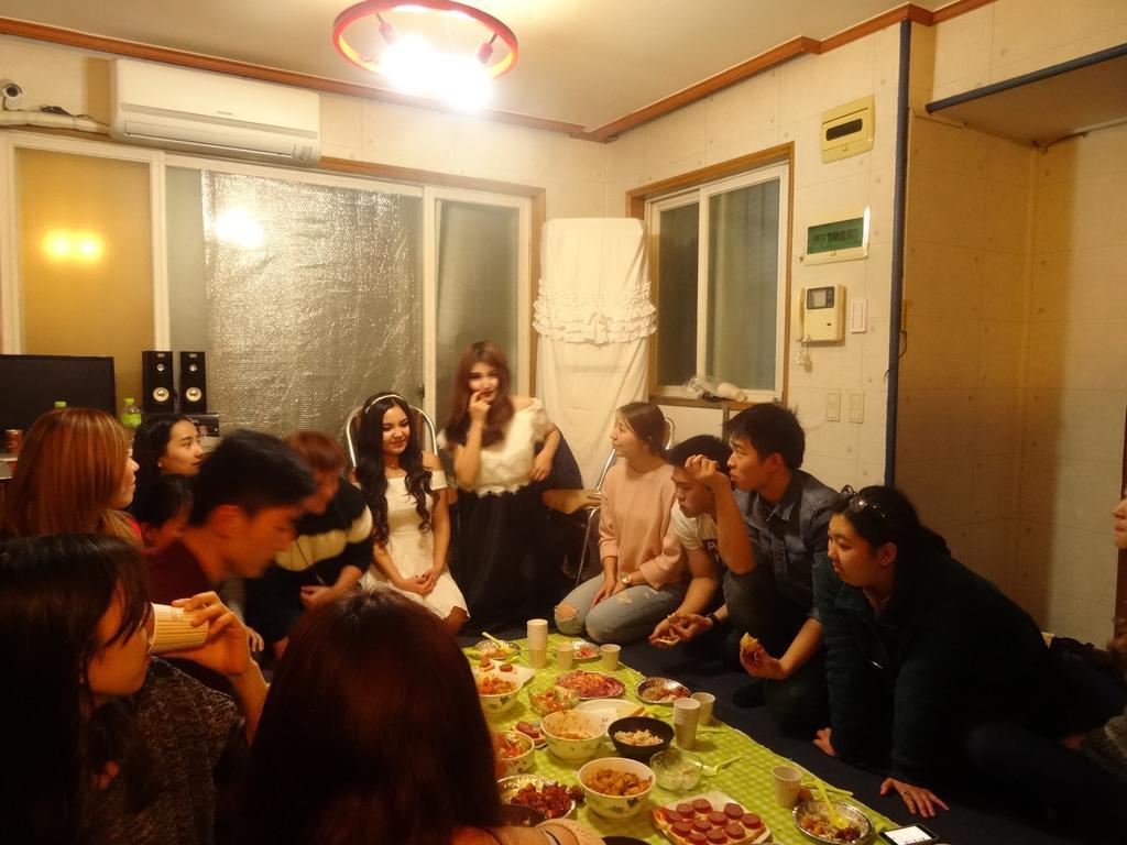 W Mini Dongdaemoon