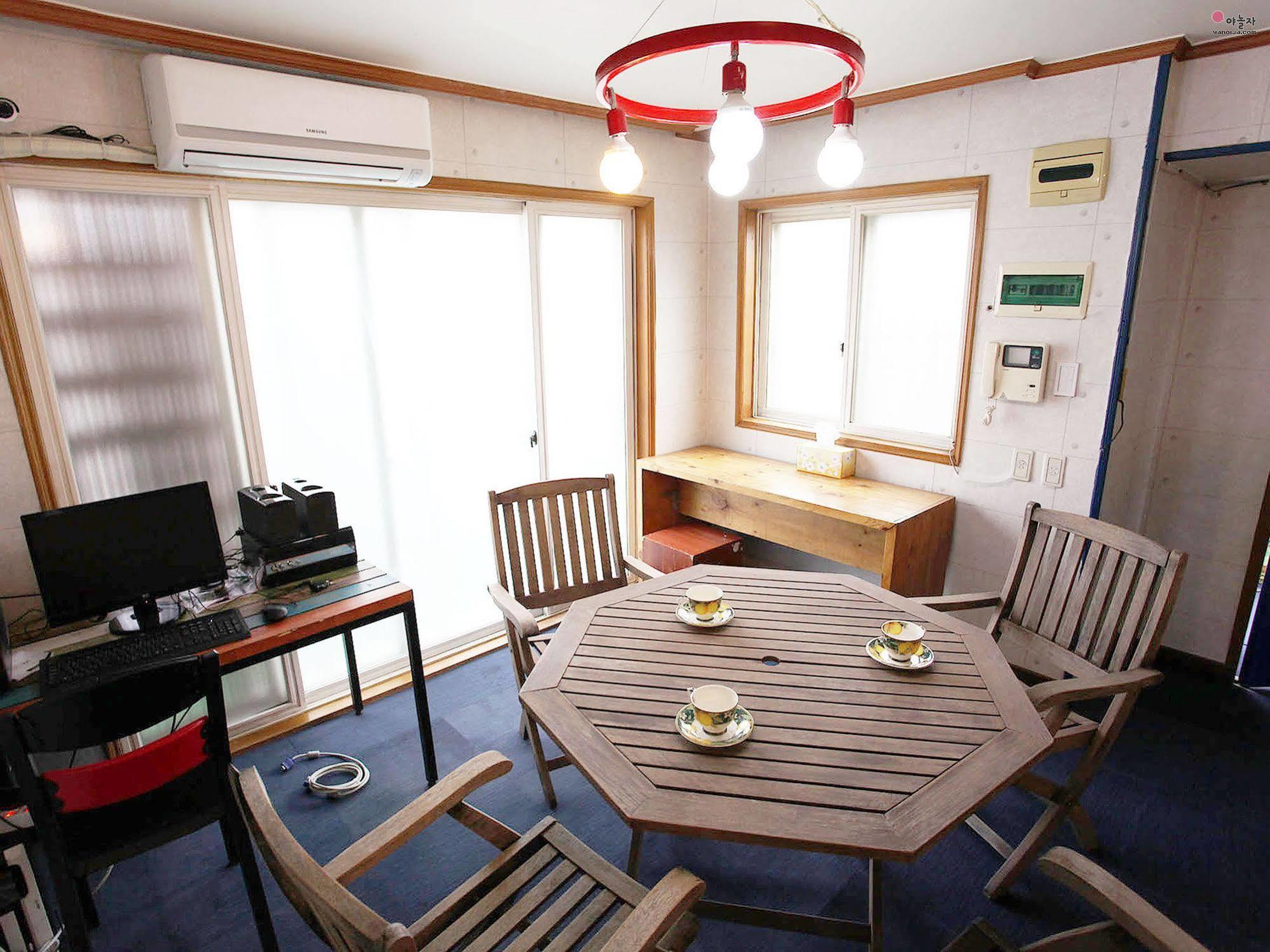 W Mini Dongdaemoon Hostel Seoul